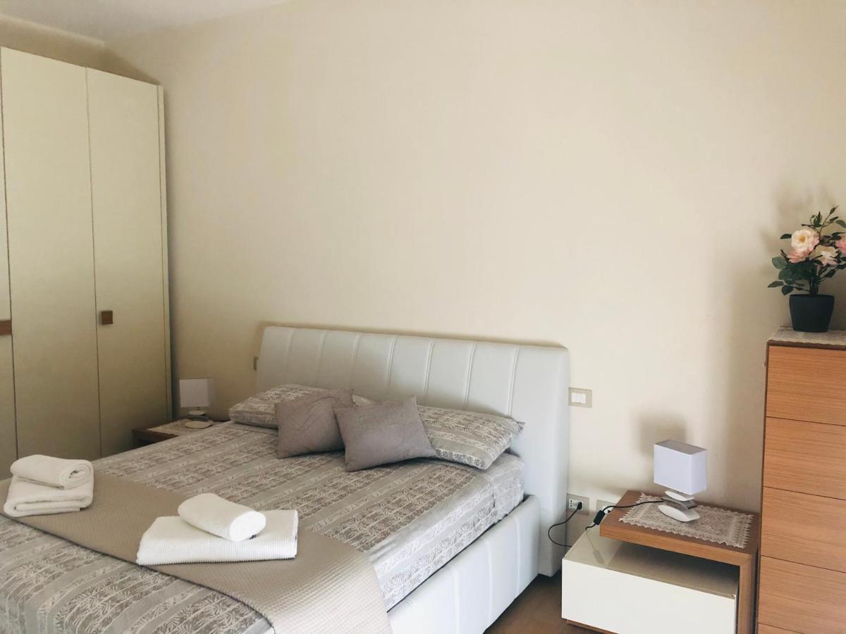 Susyapartment Bardolino Bagian luar foto