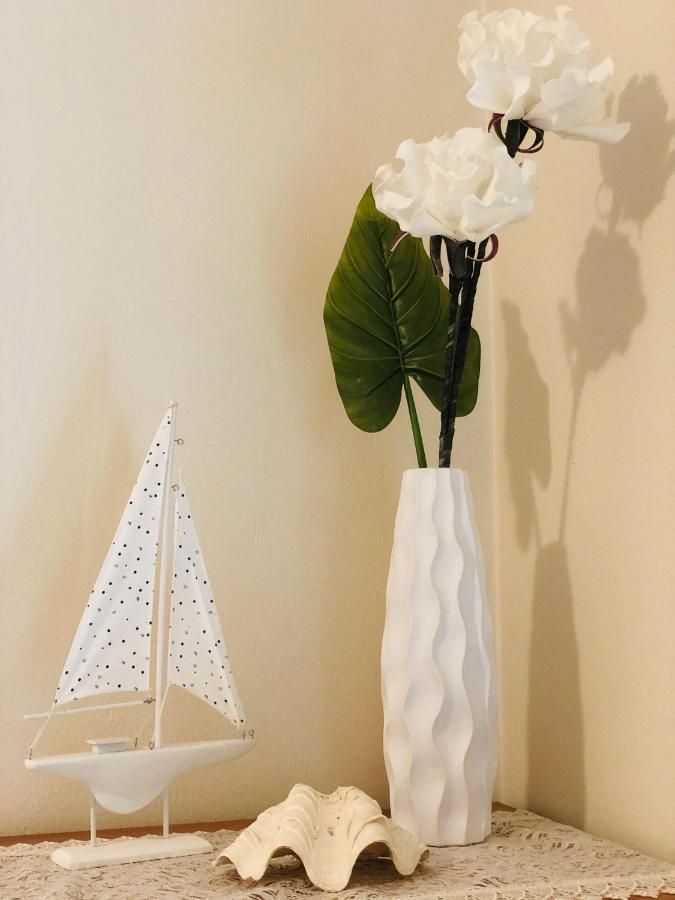 Susyapartment Bardolino Bagian luar foto